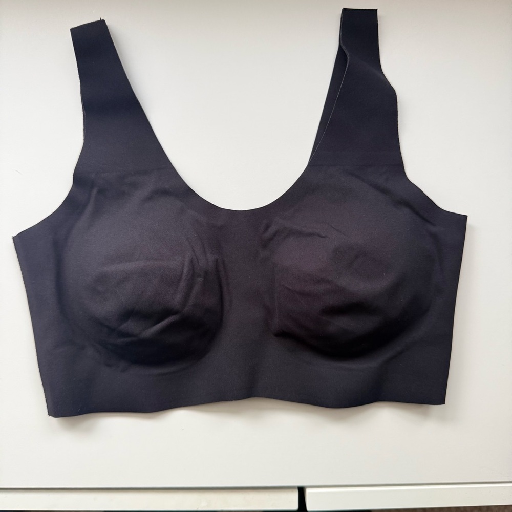 Knix Luxe Lift Pullover Wireless Bra in Black Size XS+